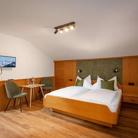 Couette-café Gaestehaus Kopp 3*